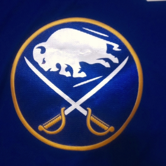 Buffalo Sabres Fanatics Women's Home Premier Breakaway Jersey M Eichel NWT - Picture 3 of 12